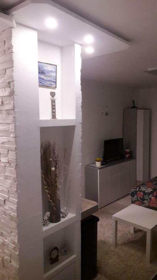 Studio Apartman Marija Zagreb Buitenkant foto